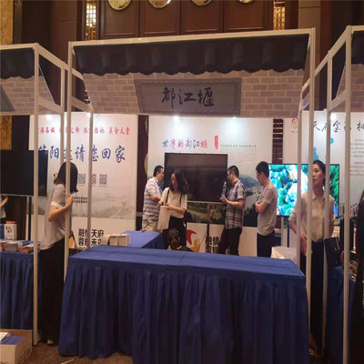 東莞鋁料展覽工廠 標(biāo)準(zhǔn)化展板布置與文藝創(chuàng)作的交融